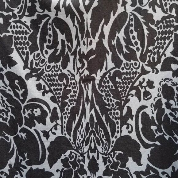 NWT Reborn Gray Black Print Tunic Top size Large - Picture 9 of 11